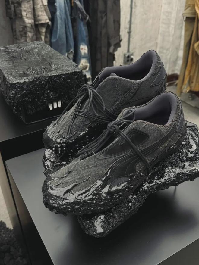 i；FILA x 黄景瑜；PUMAROARINGWILDAG旗舰厅·(中国)网站Moncler x Lulu L(图2)