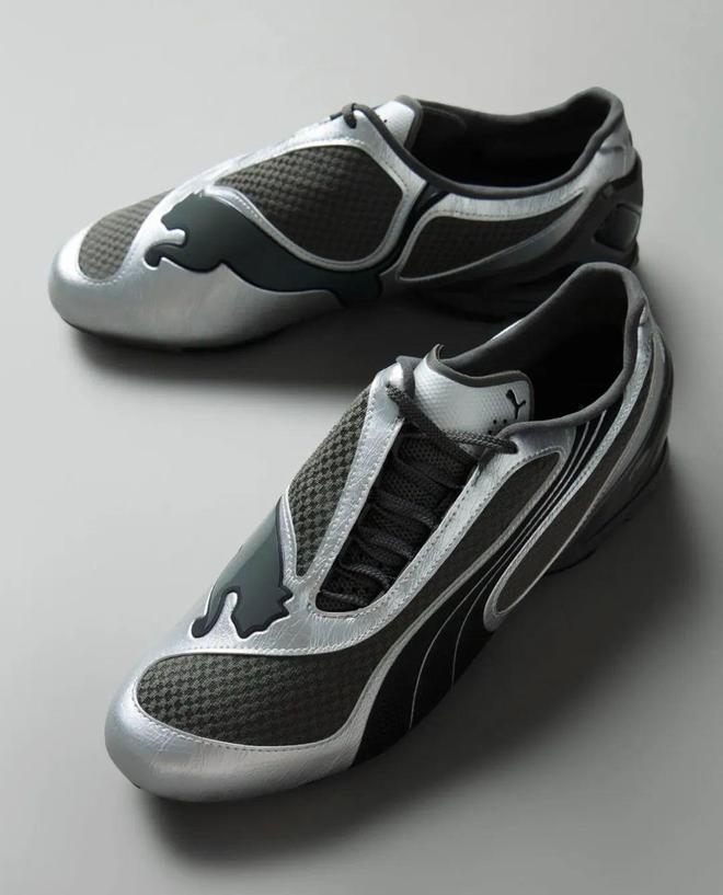 招牌色这4双sneakers值得一冲！AG旗舰厅中国区当「液态银」成春夏潮人(图6)